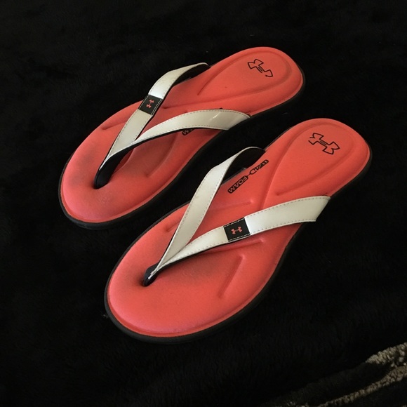 under armor flip flops women